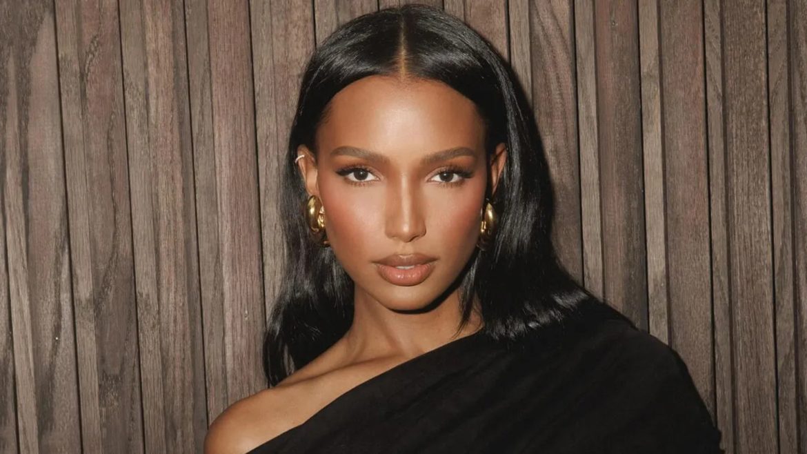 Why Beauty Experts Are Calling Out TikTok’s Contrast Level Trend — And What You Should Actually Be Doing Instead TikTok