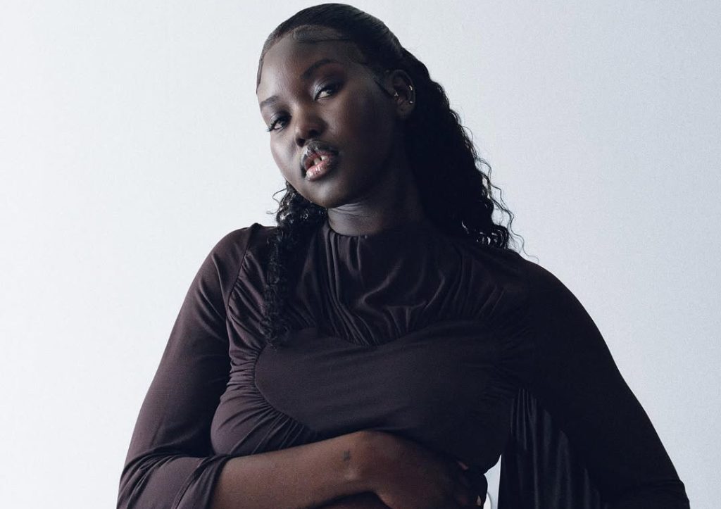 Adut Akech Announces Second Pregnancy With Elegant Minimalist Maternity Photos Akech
