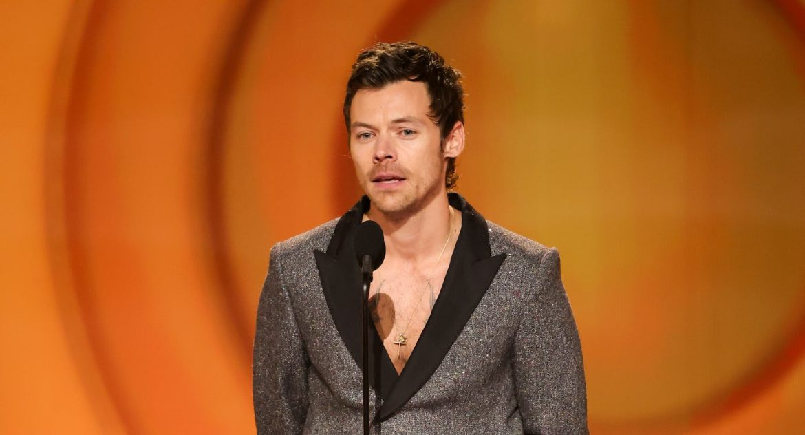 Harry Styles Wears Ballet Flats and a Shirtless Dior Look to the 2026 Grammys Harry Styles